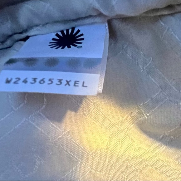 UGG suede backpack with sheepskin logo - Picture 6 of 17